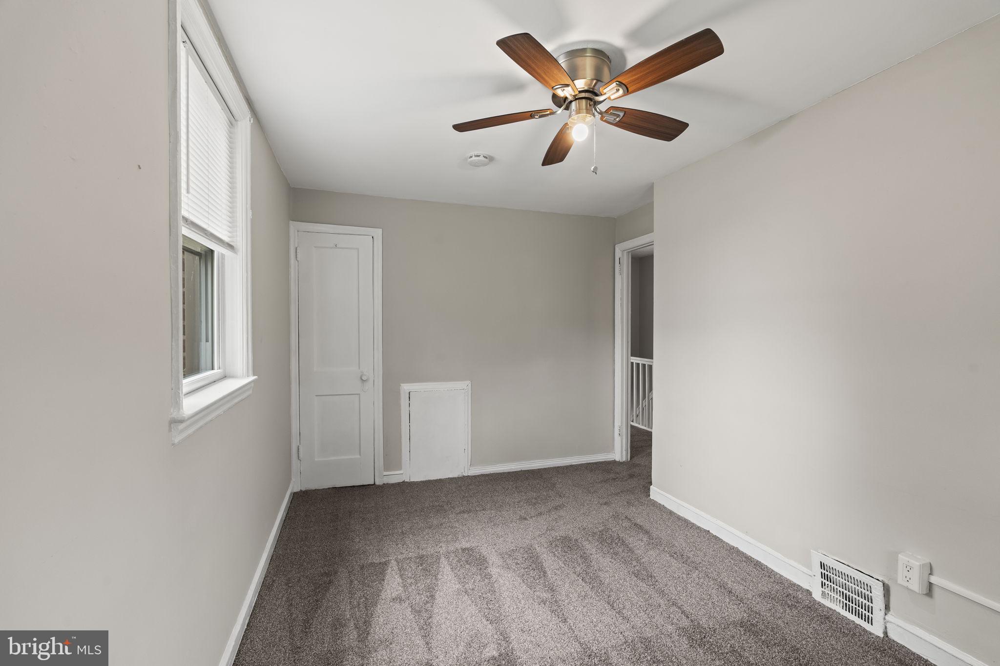 1016 South Merrimac Road Camden, NJ 08104 - Photo 15 of 20