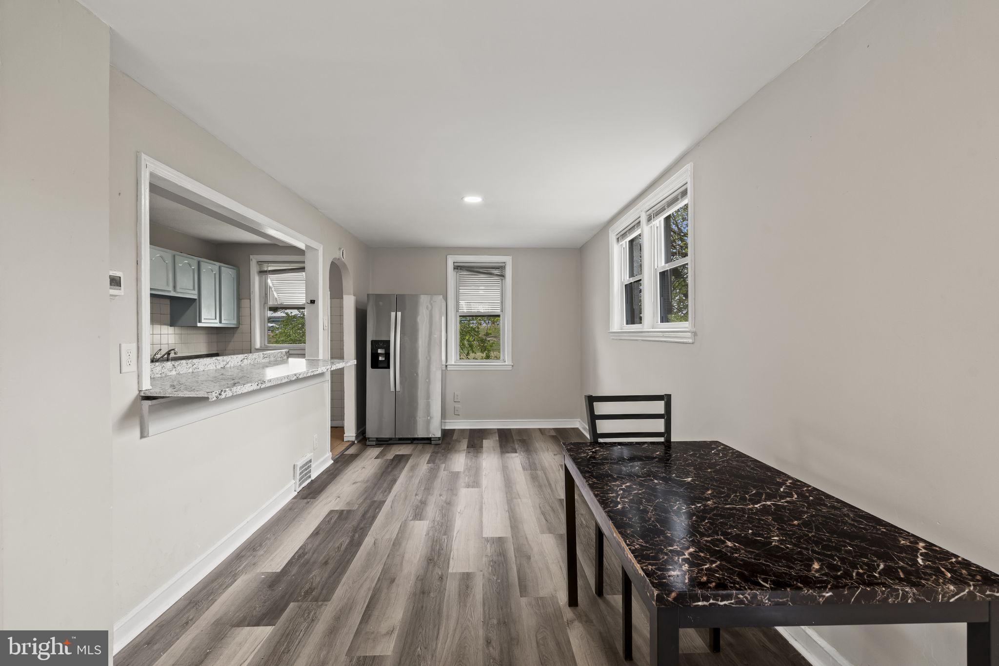 1016 South Merrimac Road Camden, NJ 08104 - Photo 6 of 20 Dining Room
