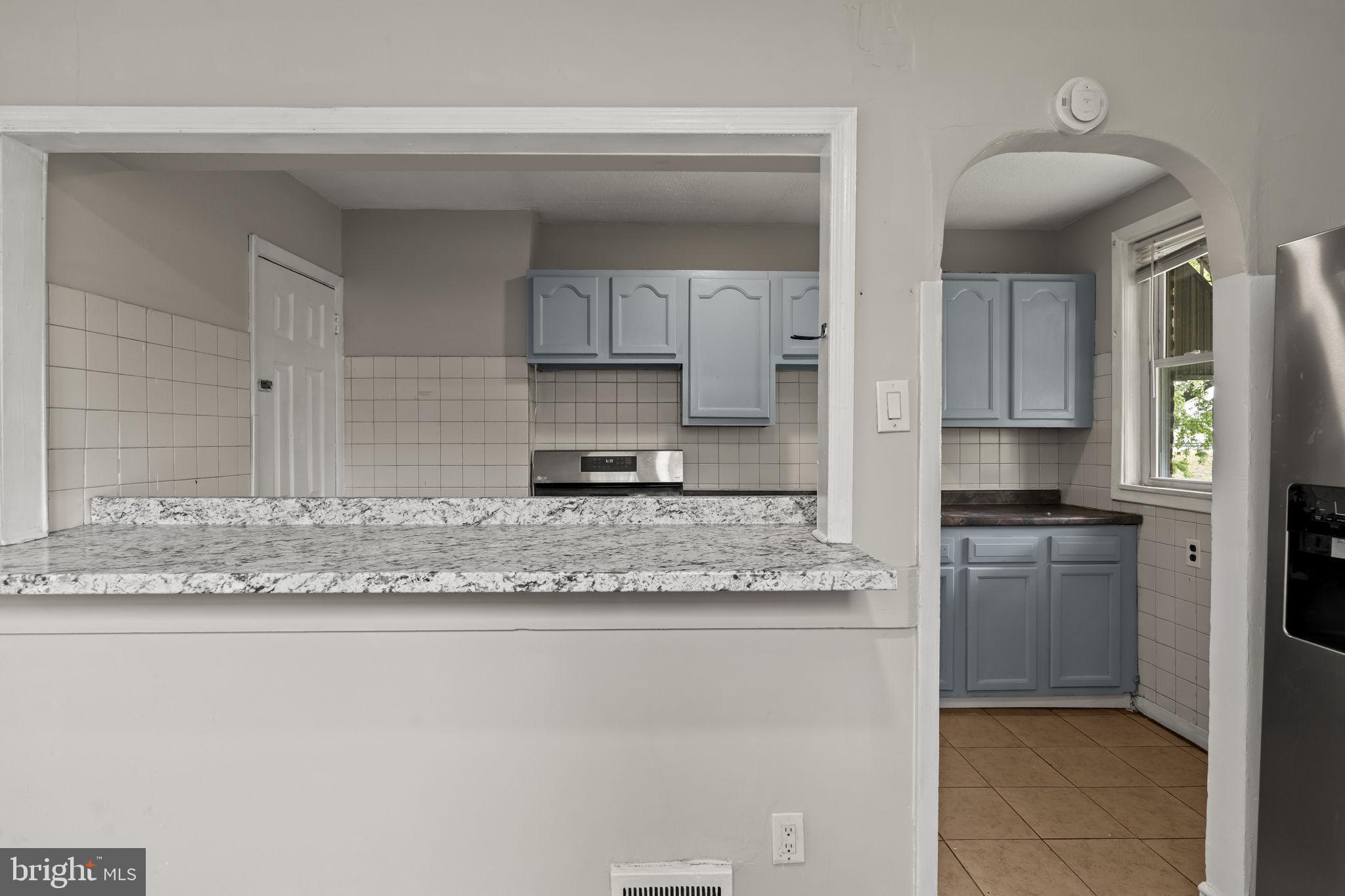 1016 South Merrimac Road Camden, NJ 08104 - Photo 8 of 20