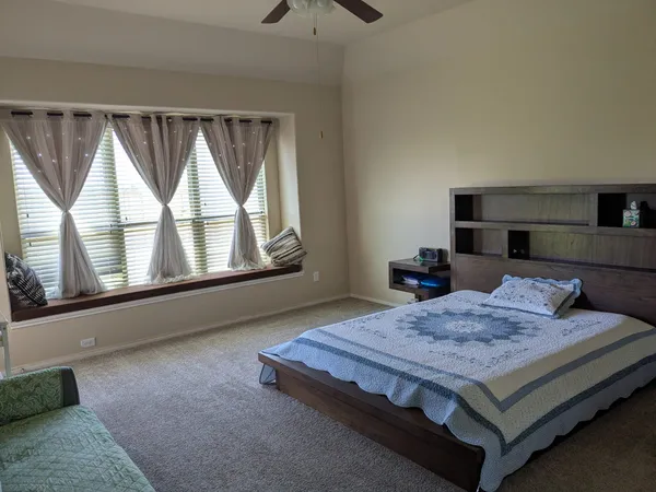 $2,350 | 4710 Tilbury Trail, Richmond, TX 77407