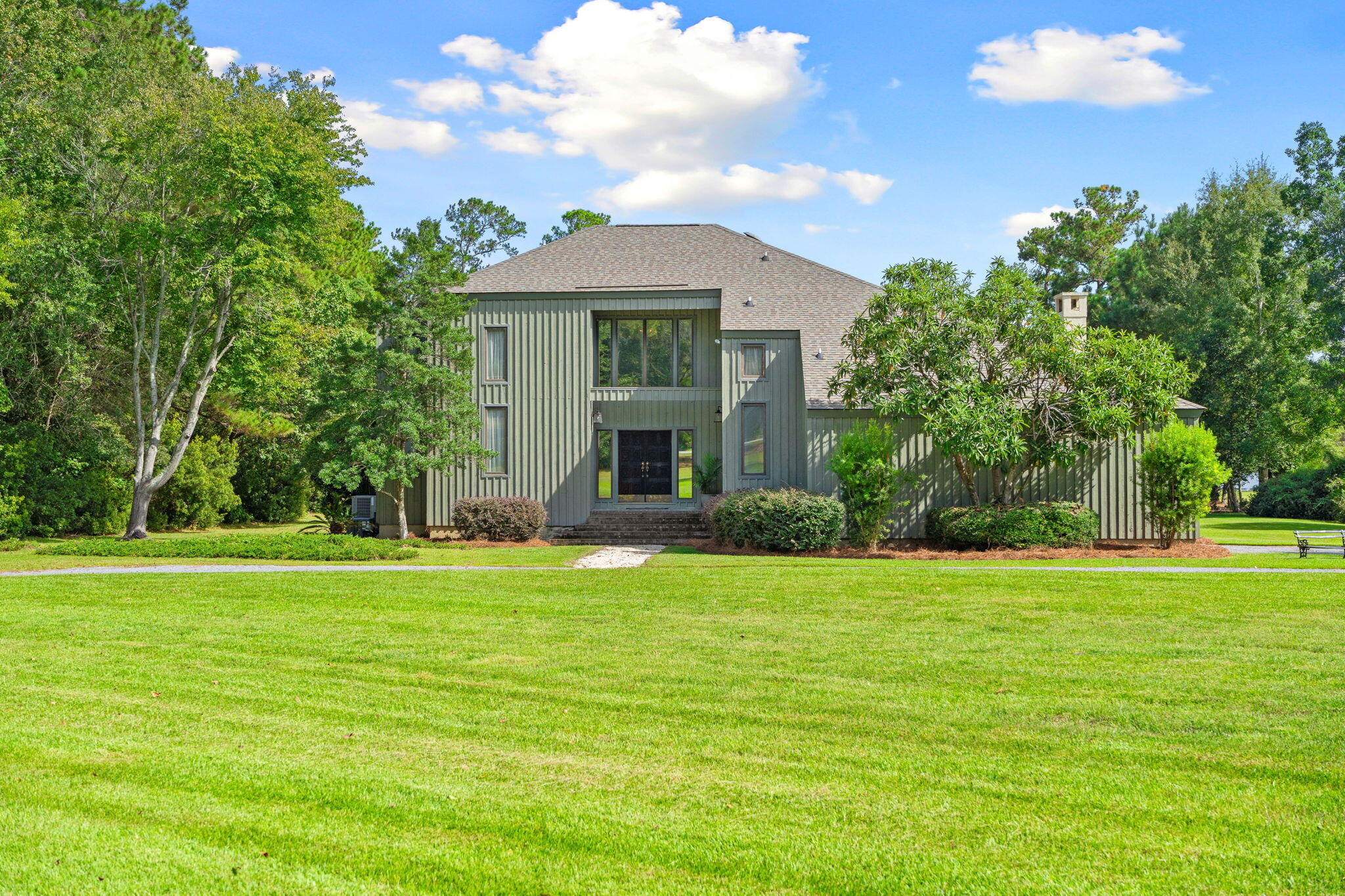 1554 Pinopolis Road Moncks Corner, SC 29461 - Photo 3 of 33