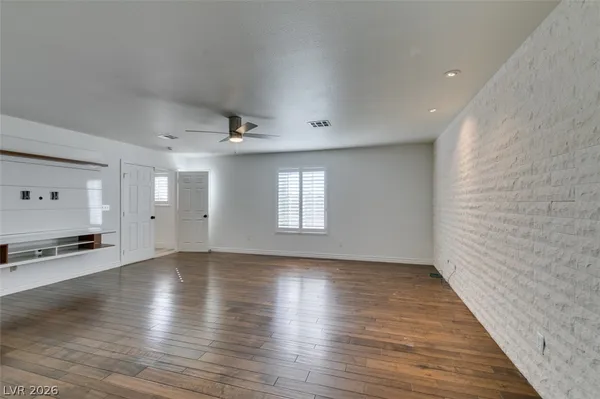 $4,150 | 9900 Long Cattle Avenue, Las Vegas, NV 89117