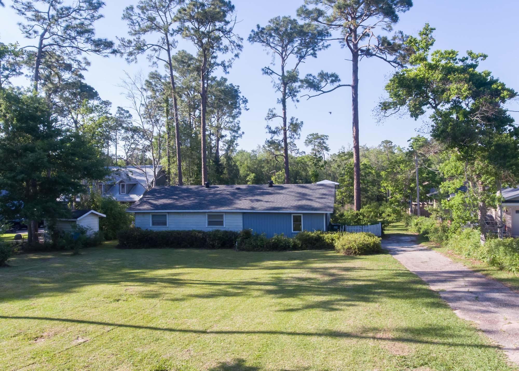 11199 Mocking Bird Lane Fairhope, AL 36532 - Photo 5 of 28