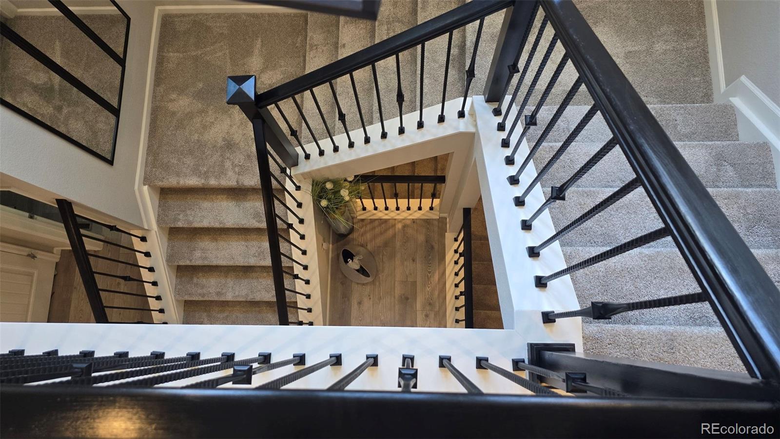 5086 Basalt Ridge Circle Castle Rock, CO 80108 - Photo 18 of 46 a bathroom with a bathtub and a sink