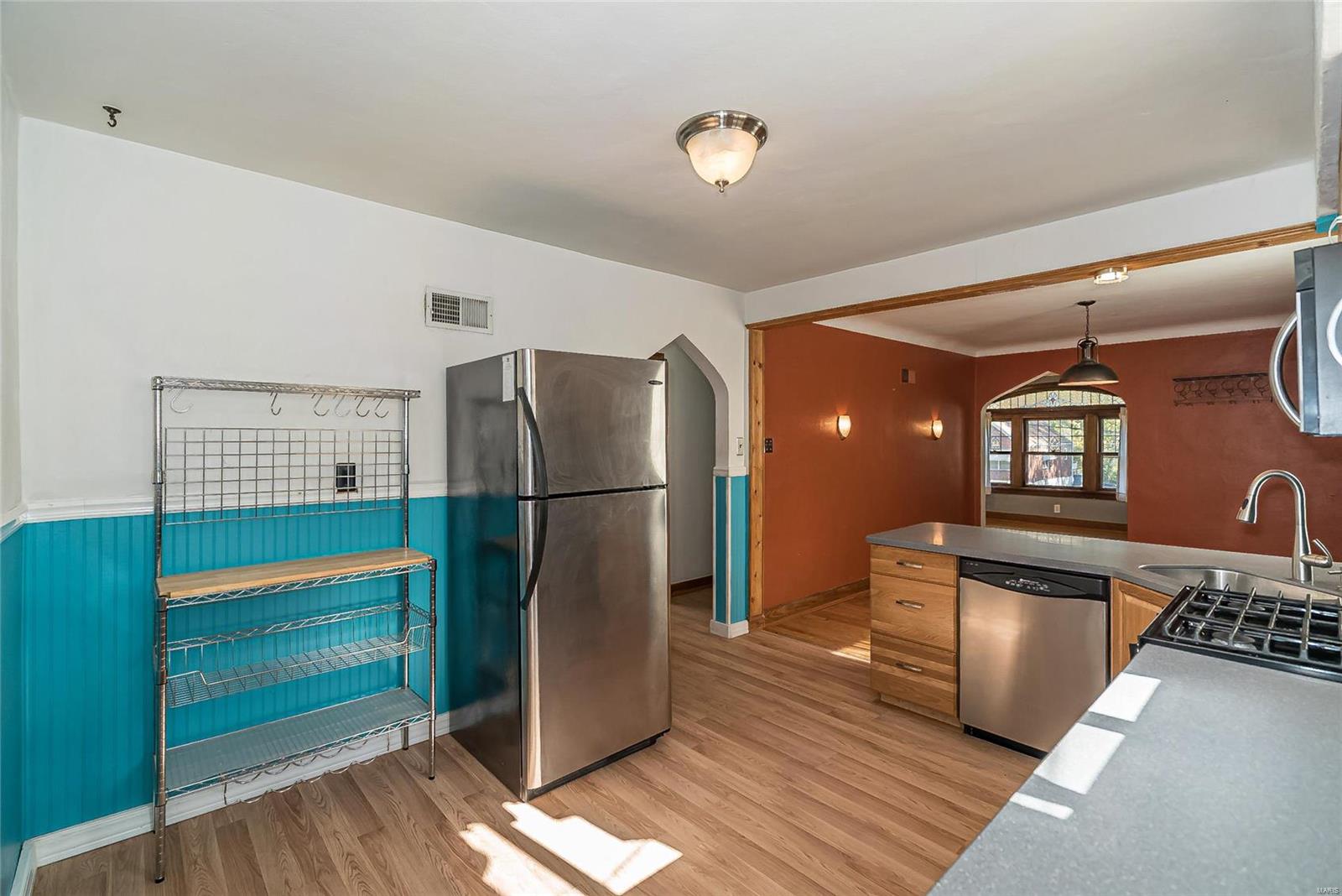 3681 Brown Road St. Louis, MO 63114 - Photo 17 of 26 Gallery Image 17