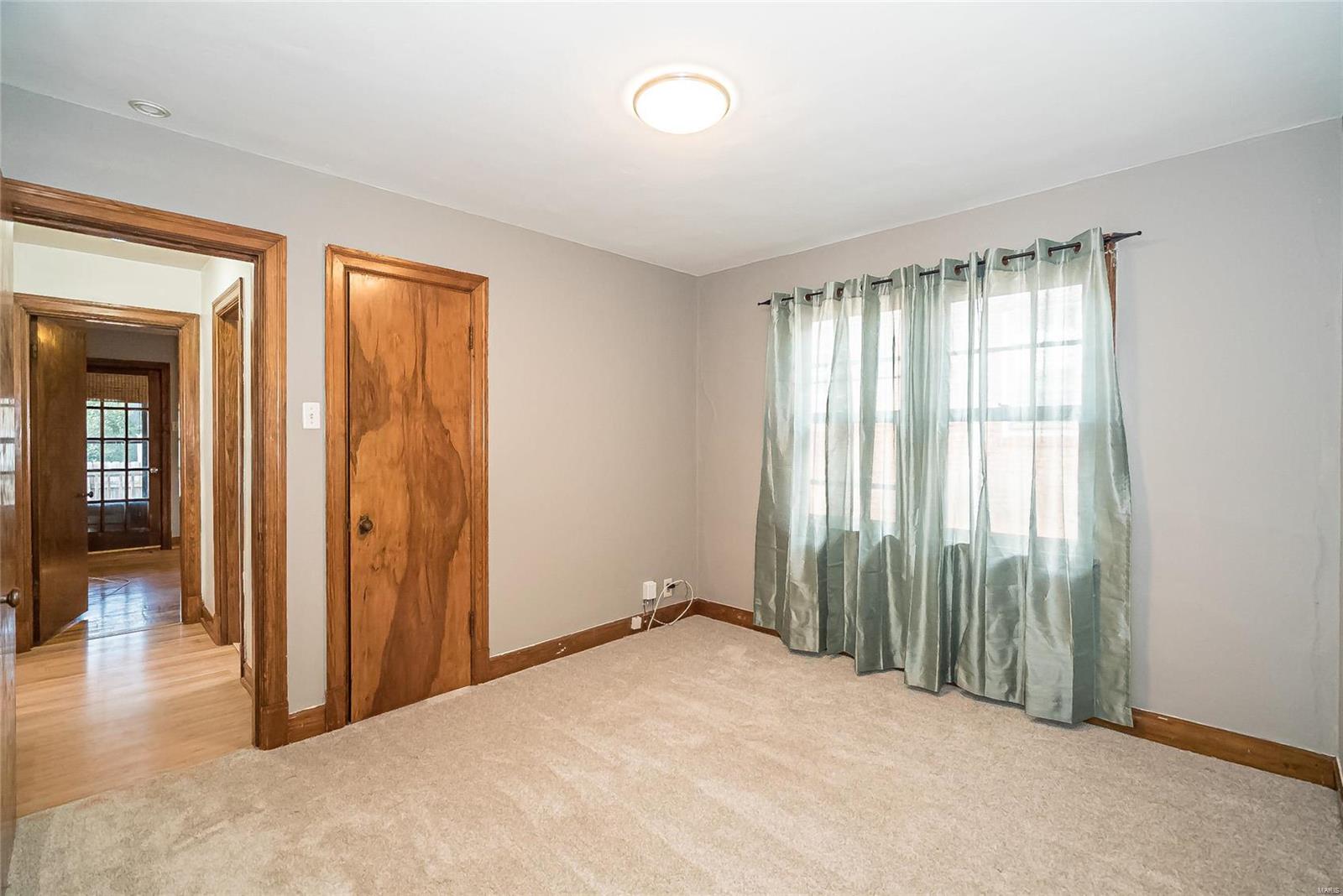 3681 Brown Road St. Louis, MO 63114 - Photo 20 of 26 Gallery Image 20