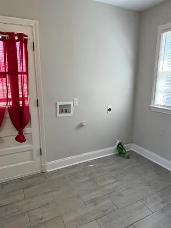 $1,325 | 764 Dunn Avenue, Memphis, TN 38106