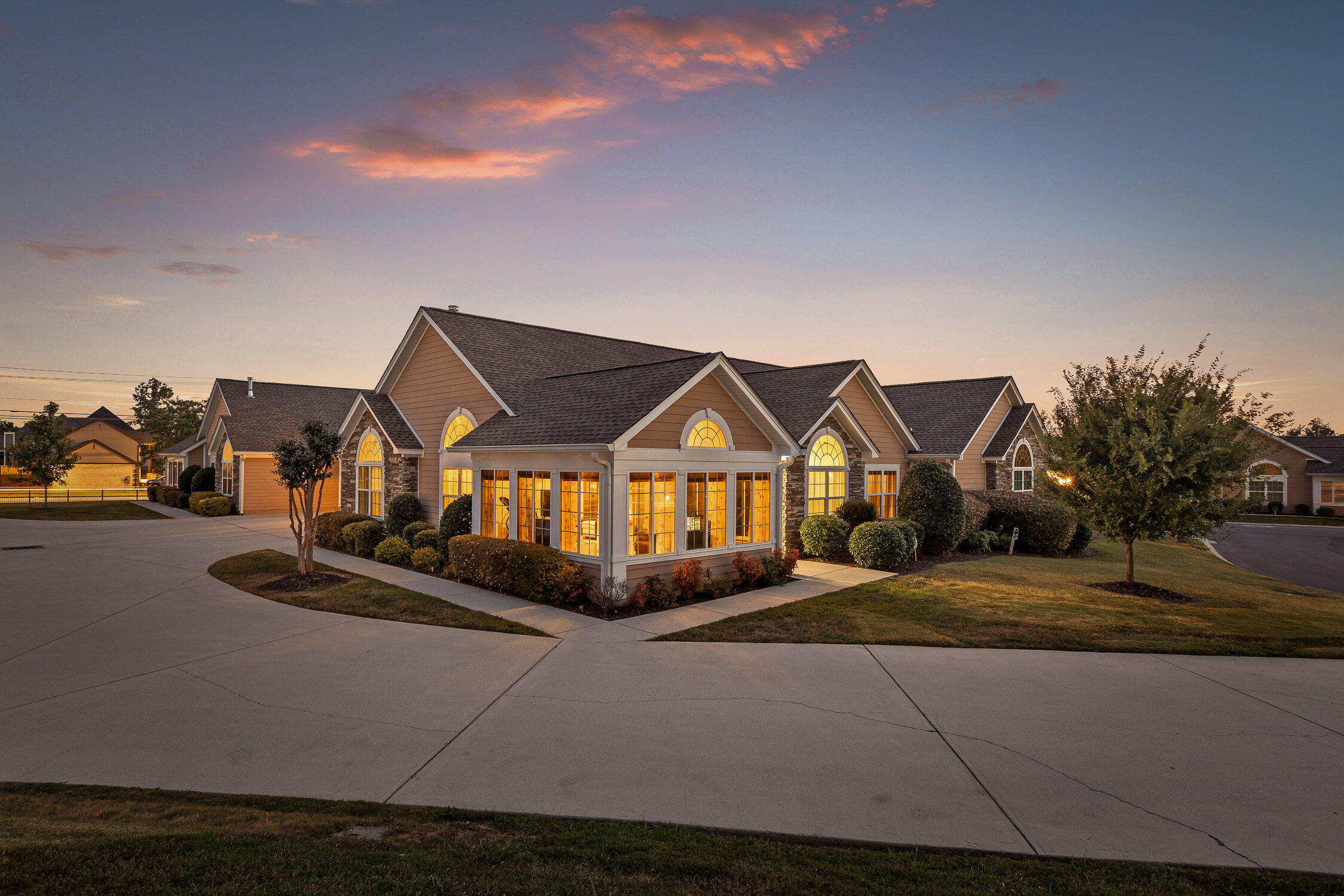 2537 Baskette Way Chattanooga, TN 37421 - Photo 2 of 37 Baskette-39