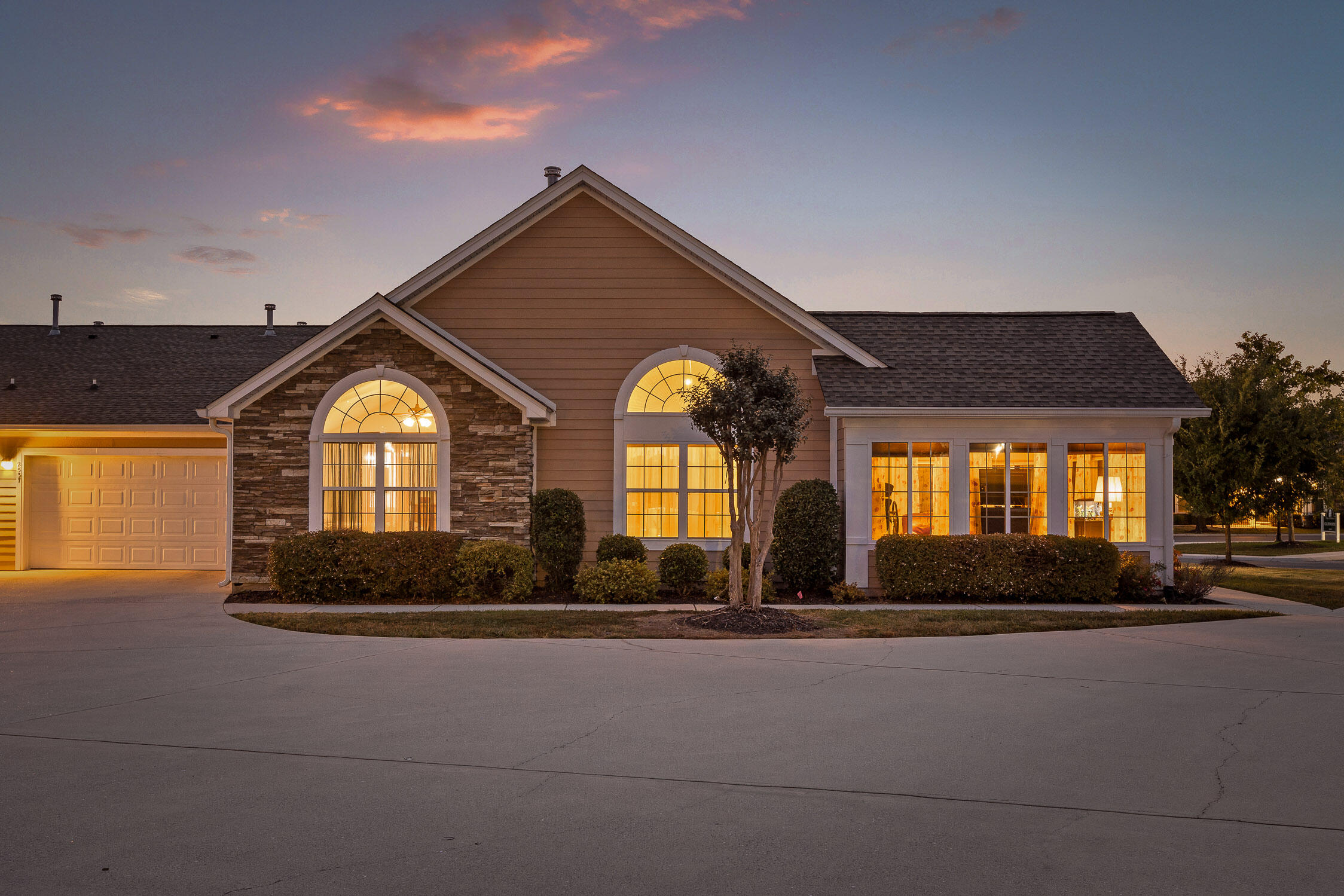 2537 Baskette Way Chattanooga, TN 37421 - Photo 3 of 37 Baskette-41