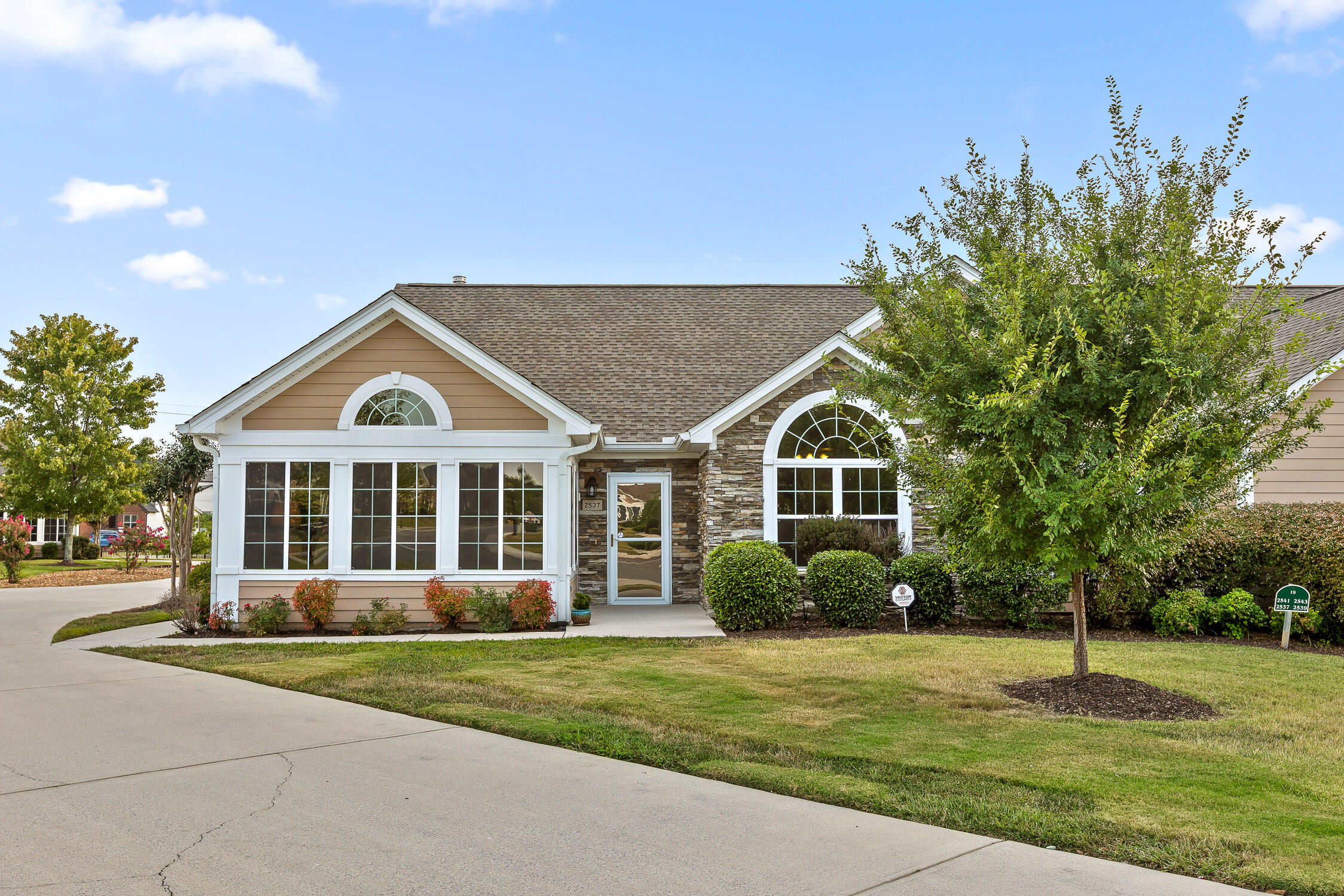 2537 Baskette Way Chattanooga, TN 37421 - Photo 32 of 37 Baskette-3