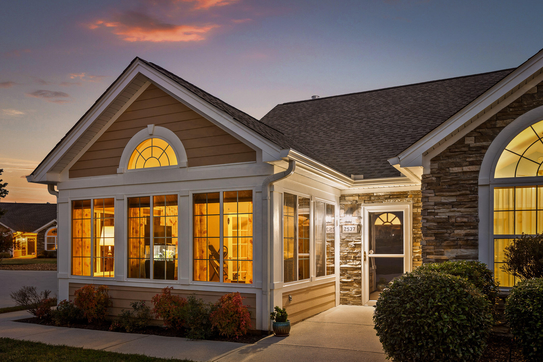 2537 Baskette Way Chattanooga, TN 37421 - Photo 6 of 37 Baskette-38