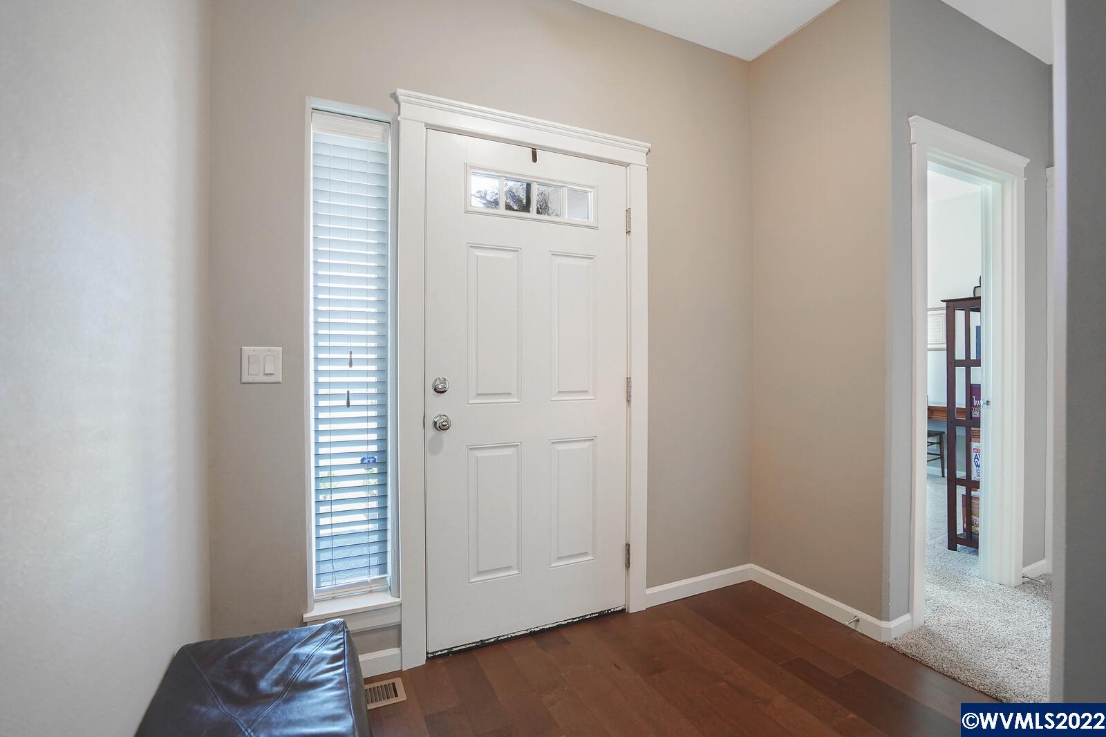 1854 Baxter Road Salem, OR 97306 - Photo 5 of 33