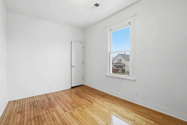 $560,000 | 8705 South Saginaw Avenue, Chicago, IL 60617