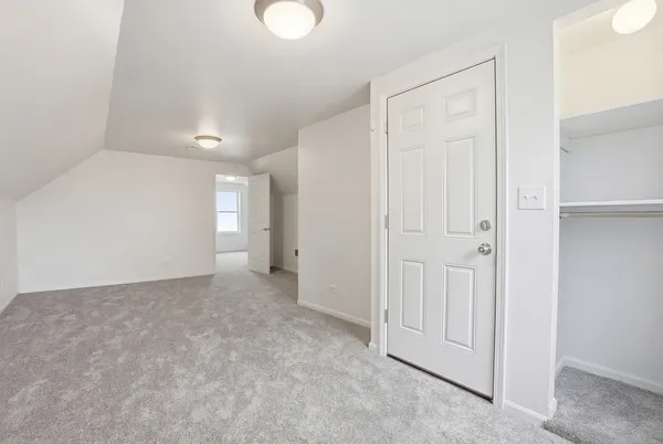 $560,000 | 8705 South Saginaw Avenue, Chicago, IL 60617