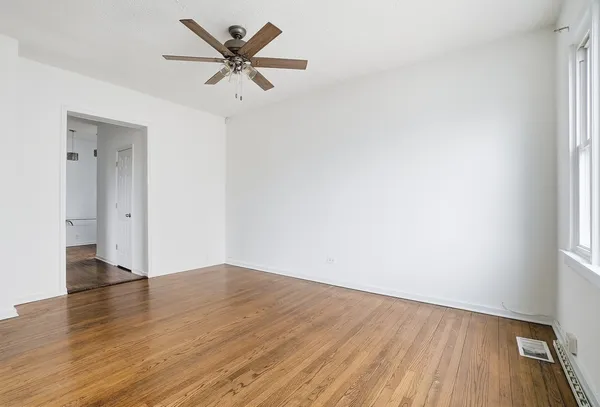 $560,000 | 8705 South Saginaw Avenue, Chicago, IL 60617