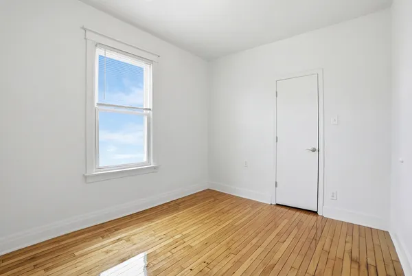 $560,000 | 8705 South Saginaw Avenue, Chicago, IL 60617