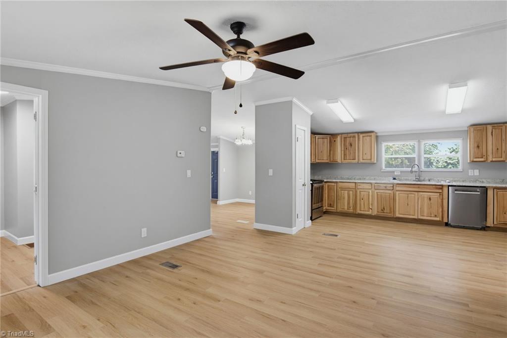 1041 Whitts Road Madison, NC 27025 - Photo 12 of 39