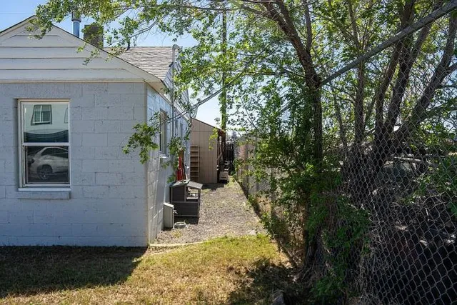 $225,000 | 416 East Bruneau Place, Kennewick, WA 99336