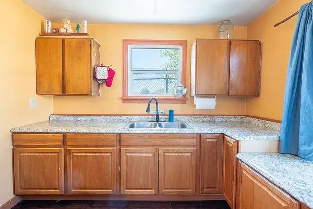 $225,000 | 416 East Bruneau Place, Kennewick, WA 99336