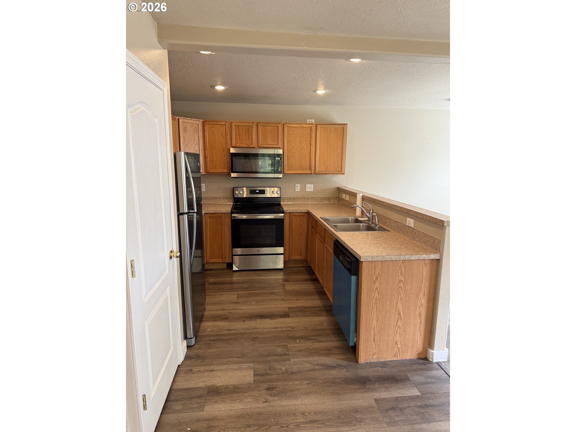 1290 Southwest 12th Street Pendleton, OR 97801 - Photo 2 of 10