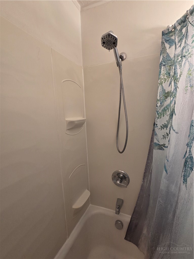 145 Black Oak Ridge Road Taylorsville, NC 28681 - Photo 26 of 39 a bathroom with a shower