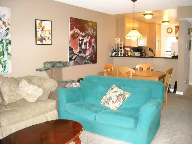 $2,650 | 182 Tangelo, Irvine, CA 92618