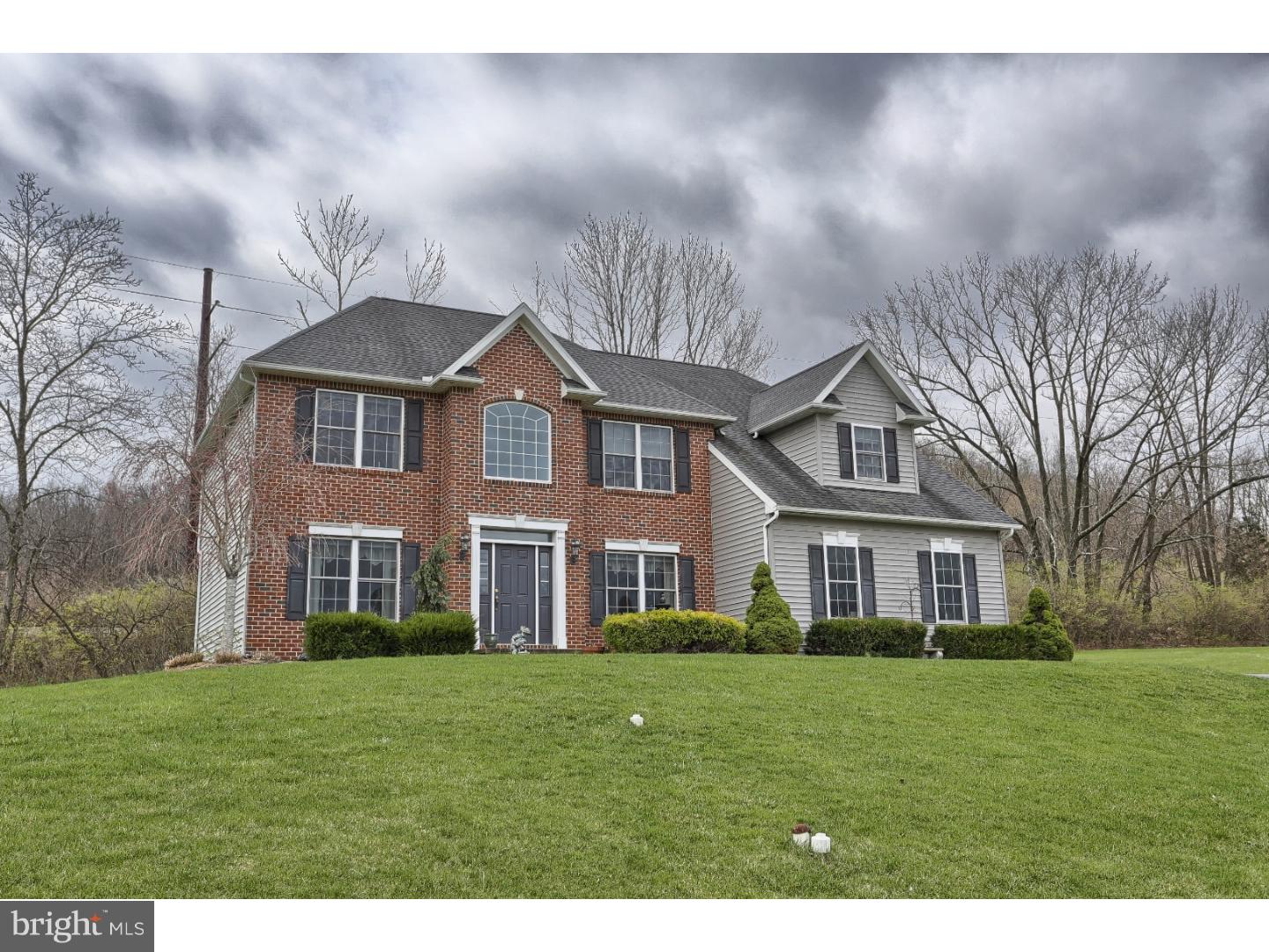 7 Jennifer Court Sinking Spring, PA 19608 - Photo 2 of 25 Exterior Front