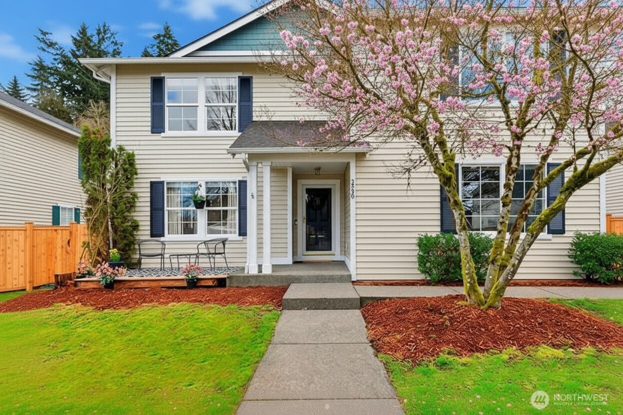 2839 Hyland Street DuPont, WA 98327 - Photo 2 of 40