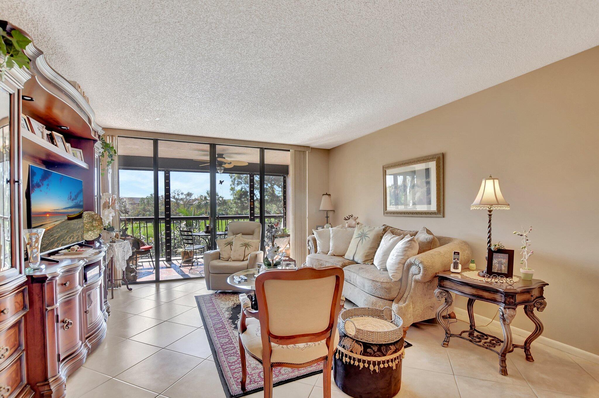 6420 Boca Del Mar Drive, Unit 303 Boca Raton, FL 33433 - Photo 9 of 35 8-web-or-mls-DSC_1316