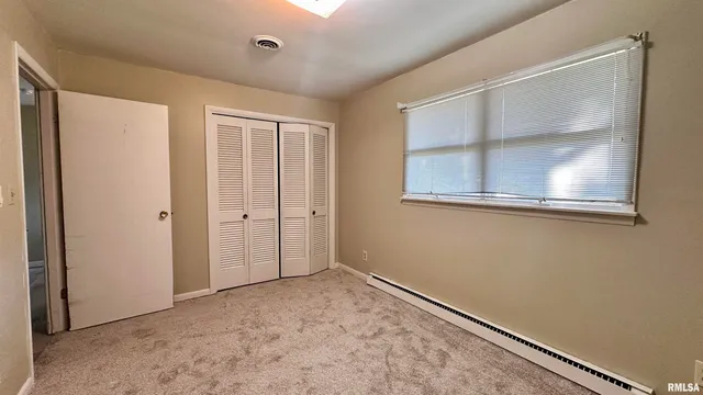 $175,000 | 1019 Election Drive, Benton, IL 62812