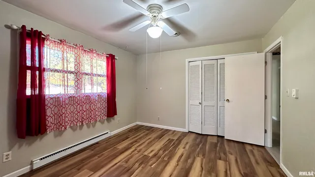 $175,000 | 1019 Election Drive, Benton, IL 62812