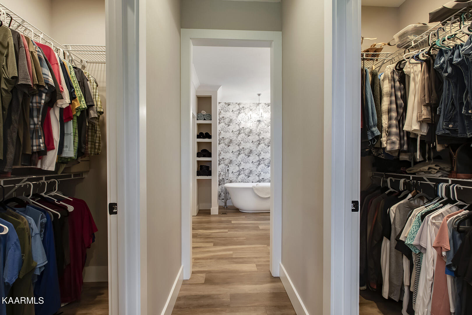 1010 Fisher Road Dayton, TN 37321 - Photo 24 of 57 26_FisherRoad_1010_MasterClosets