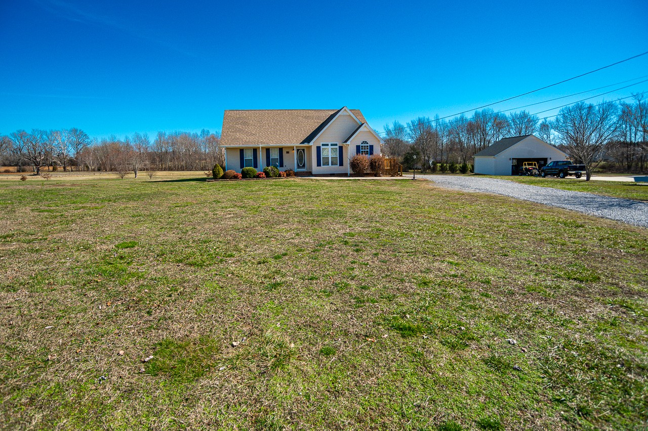 10 Amberwood Road Fayetteville, TN 37334 - Photo 2 of 31