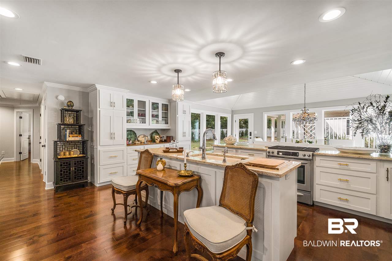14143 Oak Street Magnolia Springs, AL 36555 - Photo 10 of 45 Beautiful Kitchen