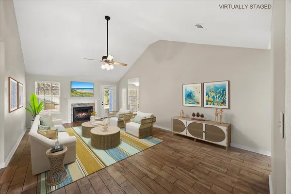 $329,500 | 924 Emily Circle, Fort Walton Beach, FL 32547