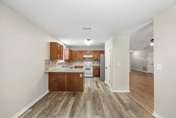 $329,500 | 924 Emily Circle, Fort Walton Beach, FL 32547