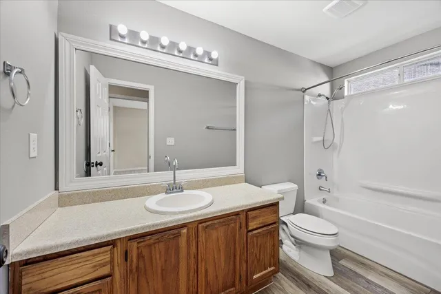 $345,000 | 924 Emily Circle, Fort Walton Beach, FL 32547