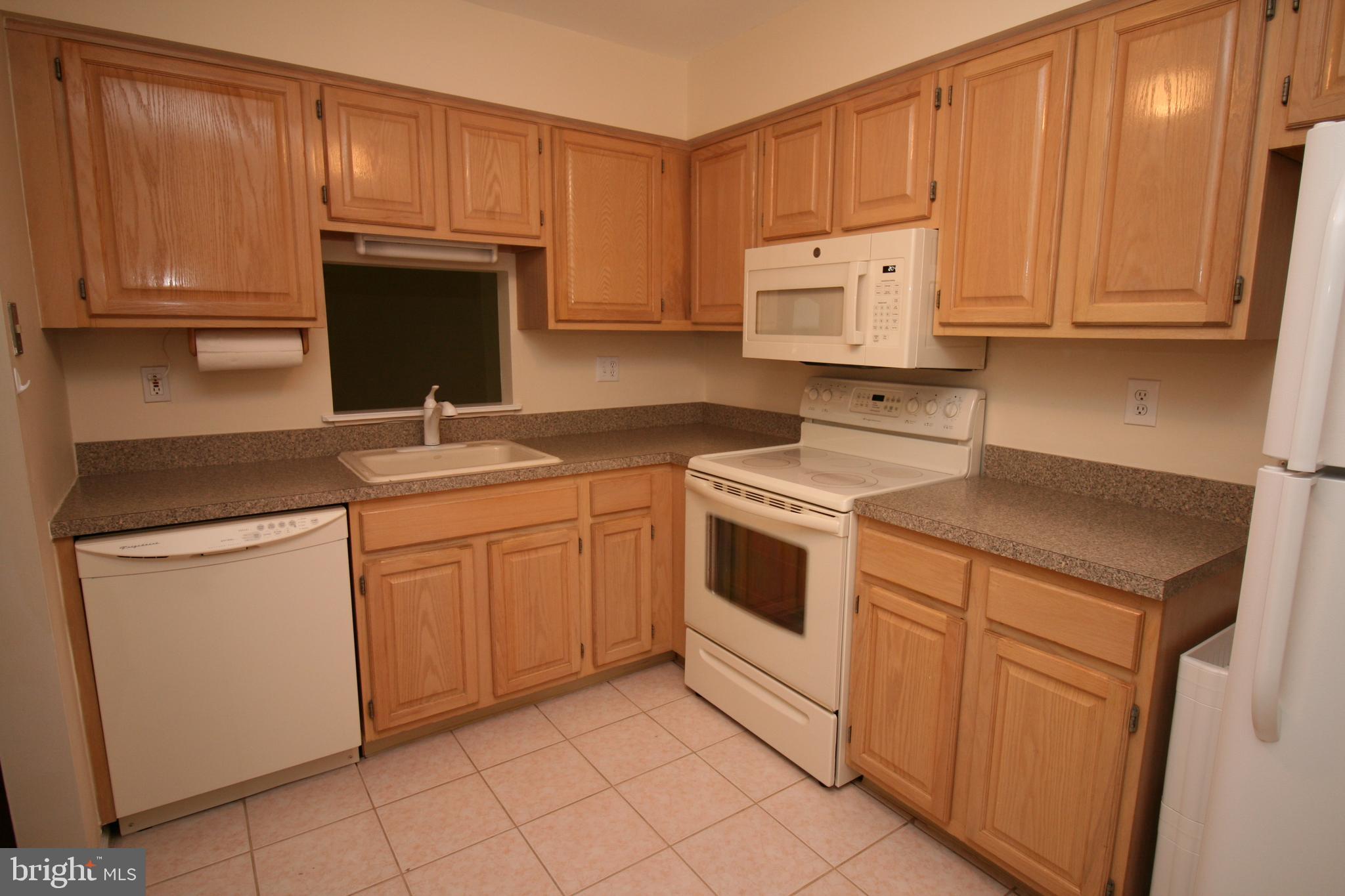 503 A Ginger Drive Mount Laurel, NJ 08054 - Photo 7 of 30