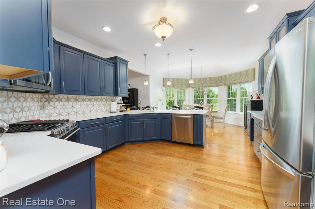 2482 South Latson Road Howell, MI 48843 - Photo 21 of 87