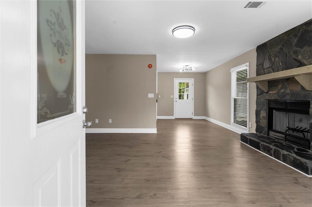 1587 Cronic Town Road Auburn, GA 30011 - Photo 20 of 56