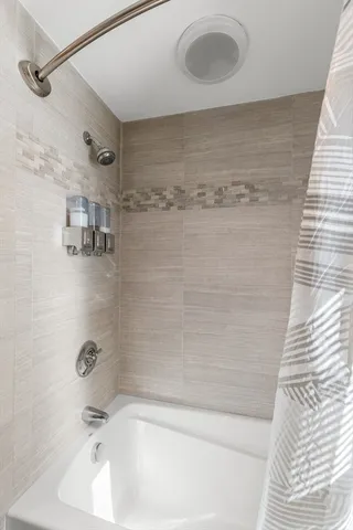 $589,000 | 108-110 Burrill Street, Unit 1, Swampscott, MA 01907