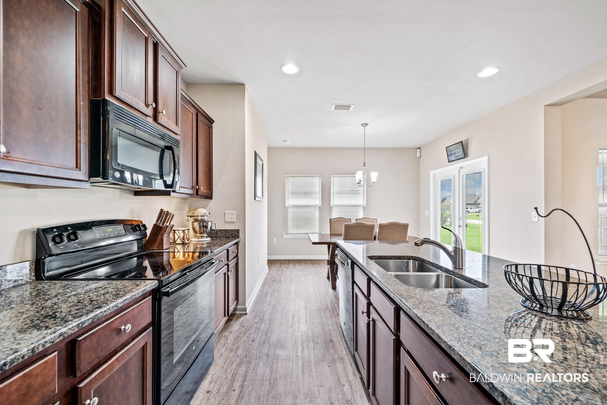 8805 Wasser Court Foley, AL 36535 - Photo 11 of 27