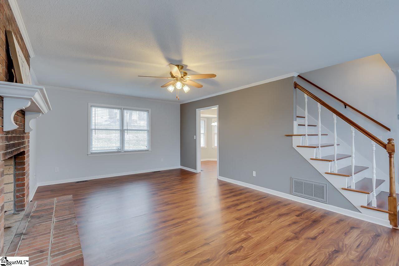 108 Mill Pond Road Easley, SC 29642 - Photo 4 of 36 Gallery Image 4