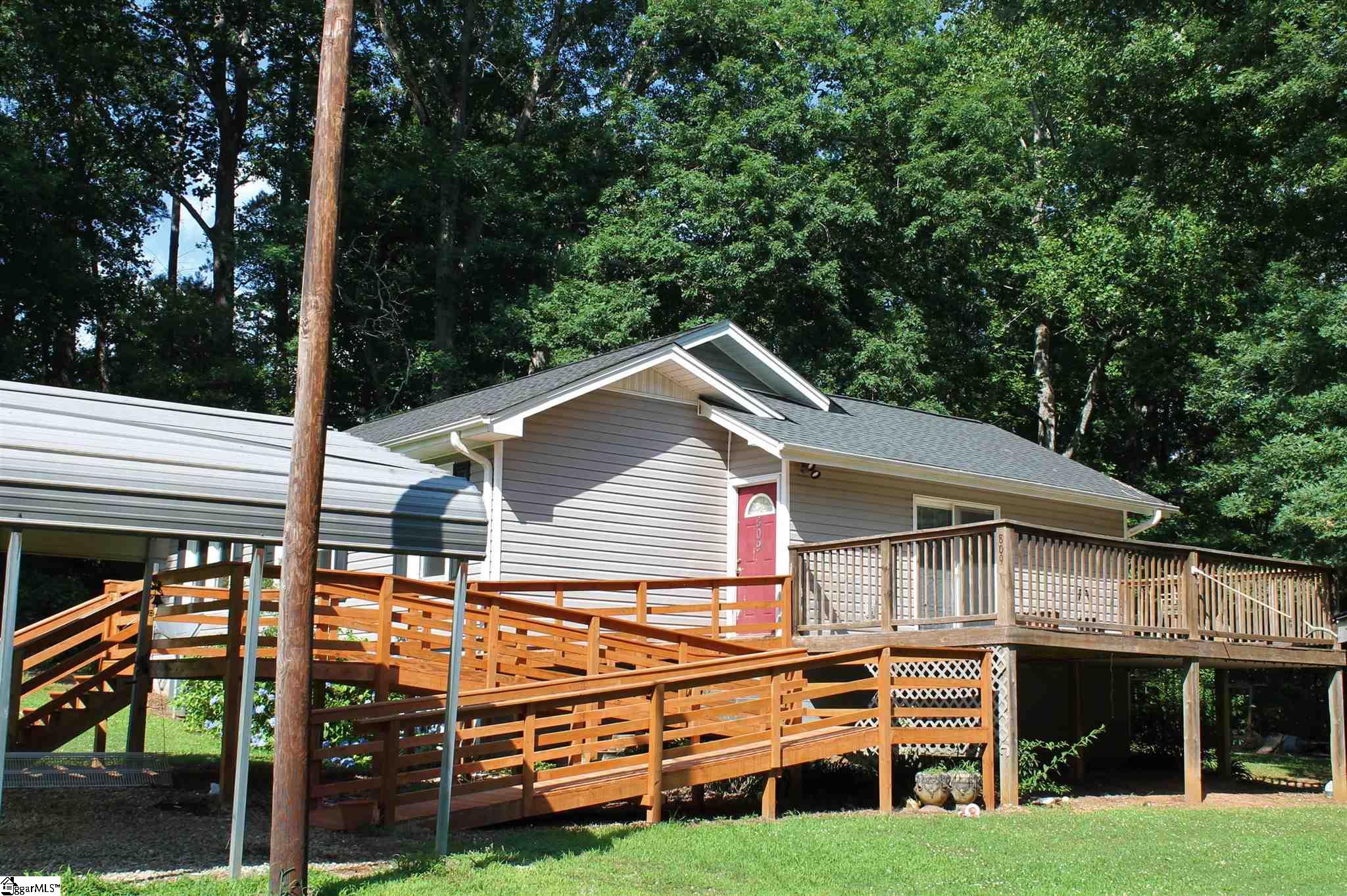 809 West Main Street Pickens, SC 29671 - Photo 3 of 14 Gallery Image 3