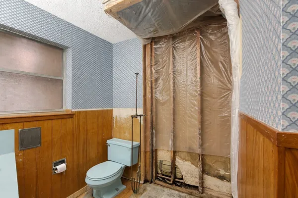 $229,000 | 5604 Highway 105, Hull, TX 77564