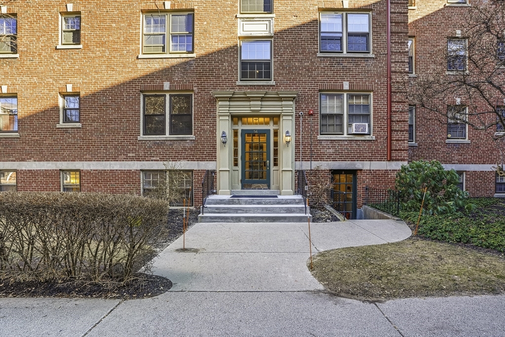 56 Elm Street, Unit 2 Worcester, MA 01609 - Photo 1 of 29