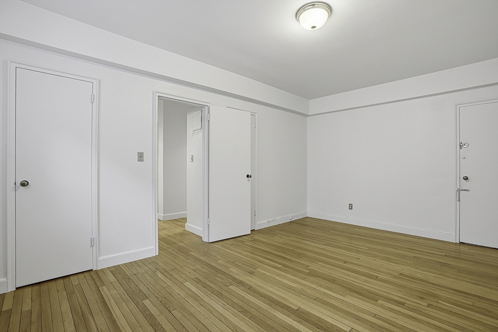 56 Elm Street, Unit 2 Worcester, MA 01609 - Photo 22 of 29