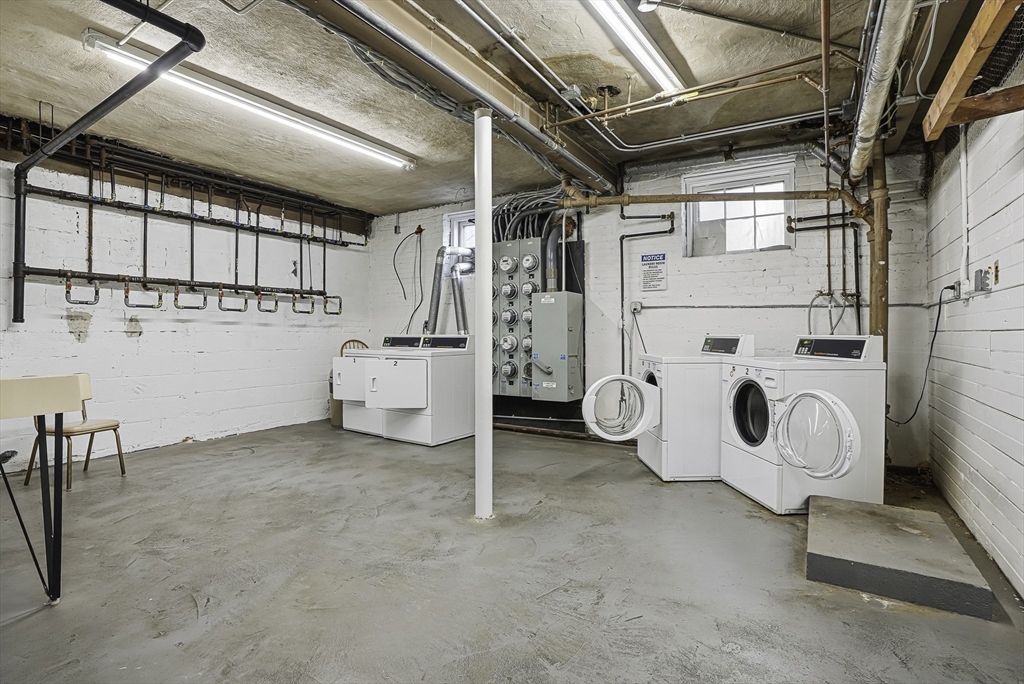 56 Elm Street, Unit 2 Worcester, MA 01609 - Photo 26 of 29