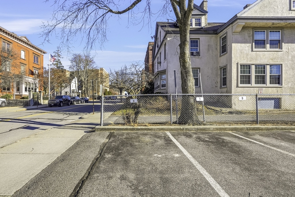 56 Elm Street, Unit 2 Worcester, MA 01609 - Photo 29 of 29