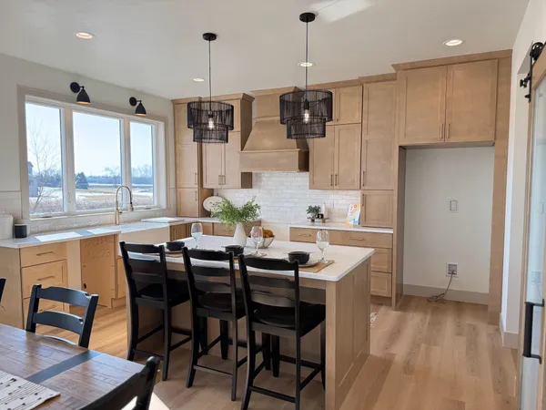 $969,900 | 4065 Hegner Farm Court, Grand Chute, WI 54913